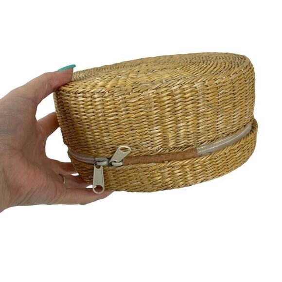 Romar Corp 90's Coastal Round Woven Rattan Clutch Purse Straw Handbag Neutral - Picture 8 of 16